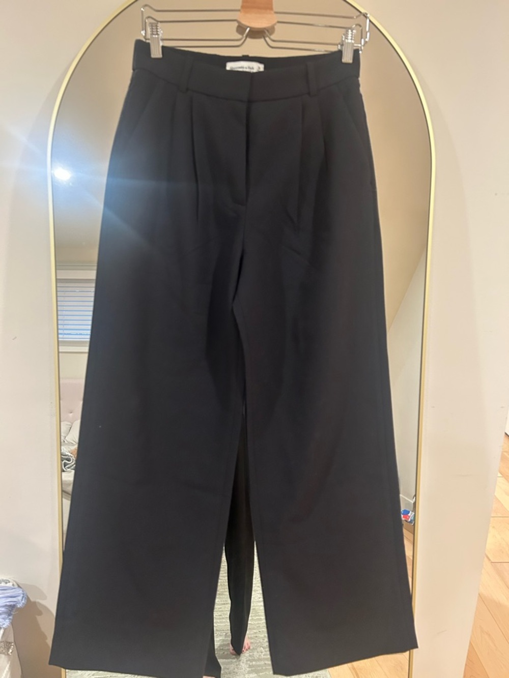 Abercrombie & Fitch Black Wide-Leg High-Rise Trousers